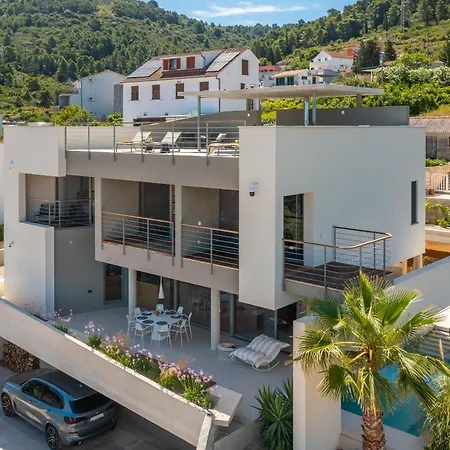Villa Nisa Vis Exterior photo
