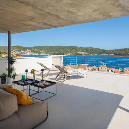 Villa Nisa Vis Exterior photo